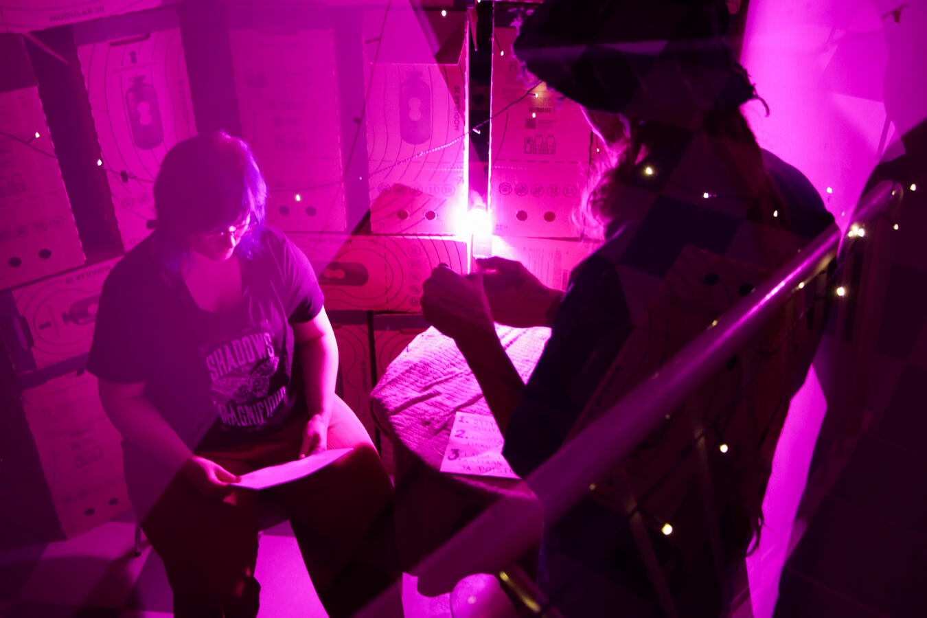 "A Match For Life", Olga Spyropouloun score, Lämpöpumppu-performanssiklubi, Bar Bonk, Kankaanpää, 2024 Kuva: Karoliina Kotiranta