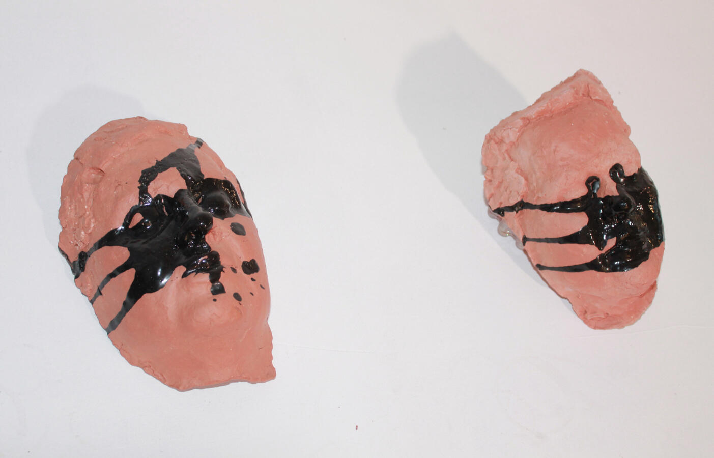 Performanssin jälki -näyttelyn avajaiset, Bar Bonk