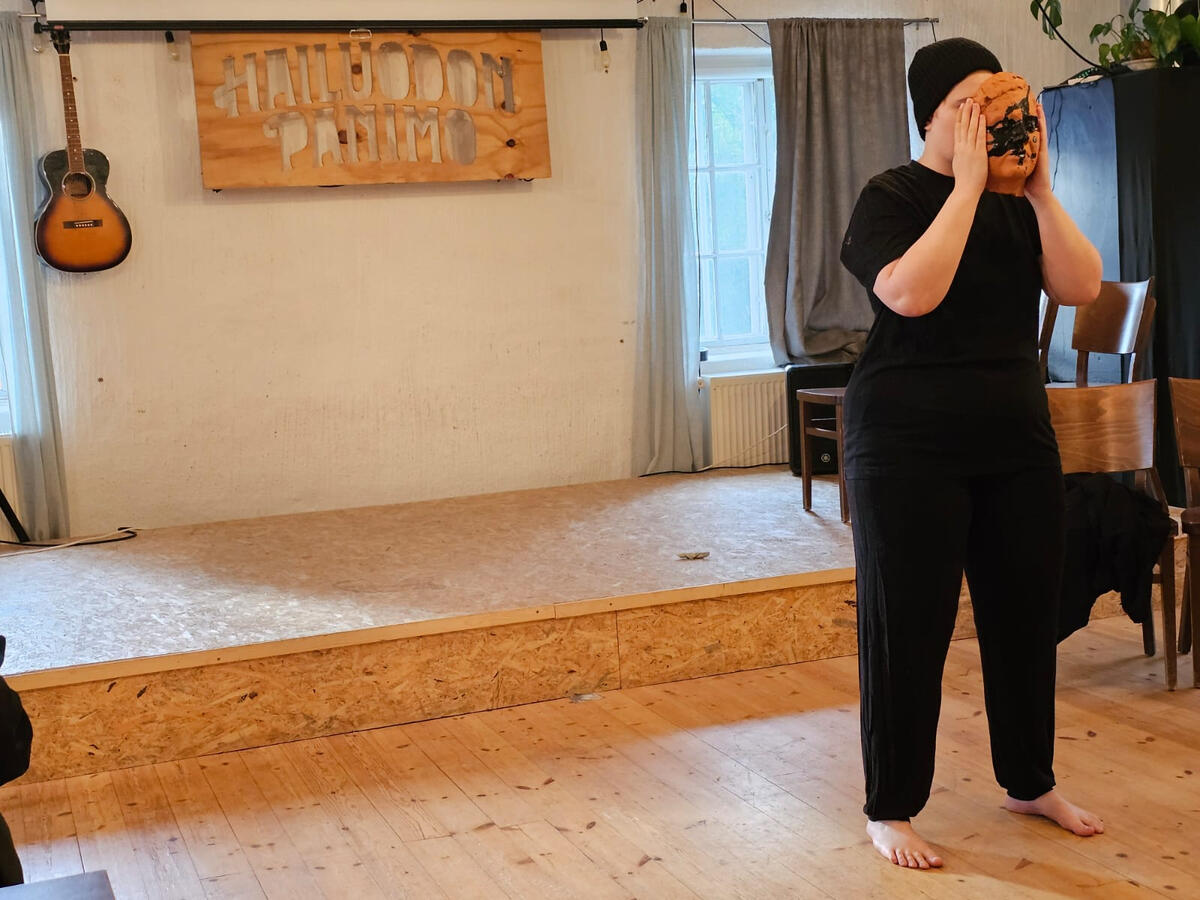 Performanssilupi, Mallassauna, Oulu